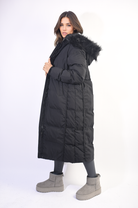 Ladies Faux-Fur Puffer Coat Black