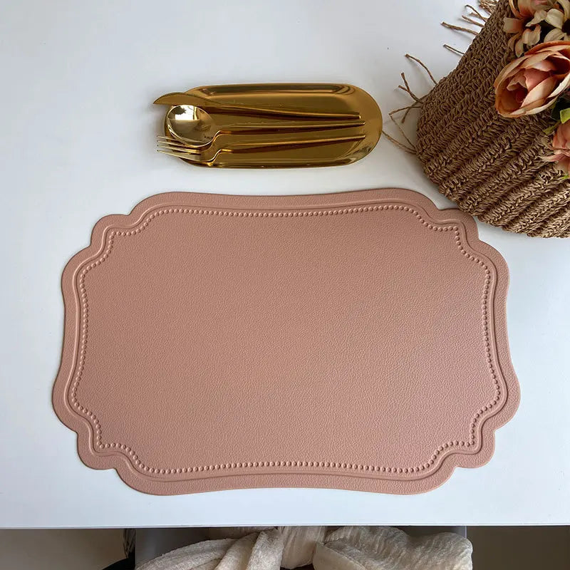 Scalloped Frame Table Placemat Pink