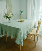 Classic Dining Tablecloth in Green